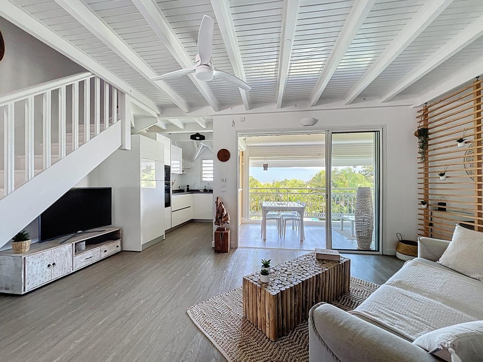 Pitaya - T3 cosy en duplex avec cuve Apartment in Grande-Terre, Guadeloupe