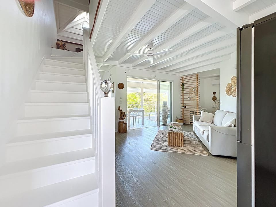 Pitaya - T3 cosy en duplex avec cuve Apartment in Grande-Terre, Guadeloupe