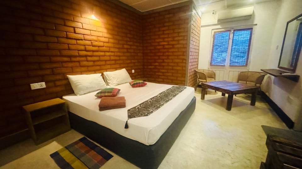 LOUIS LAKE VILLA Nature lodge in Kandy