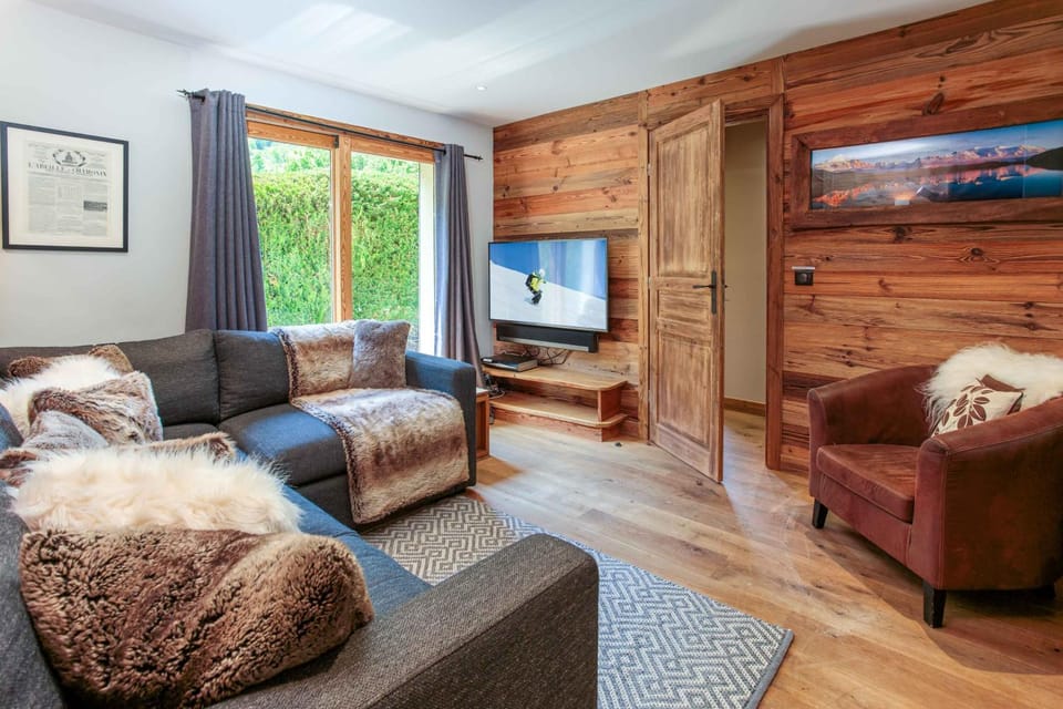 Communal lounge/ TV room, Seating area