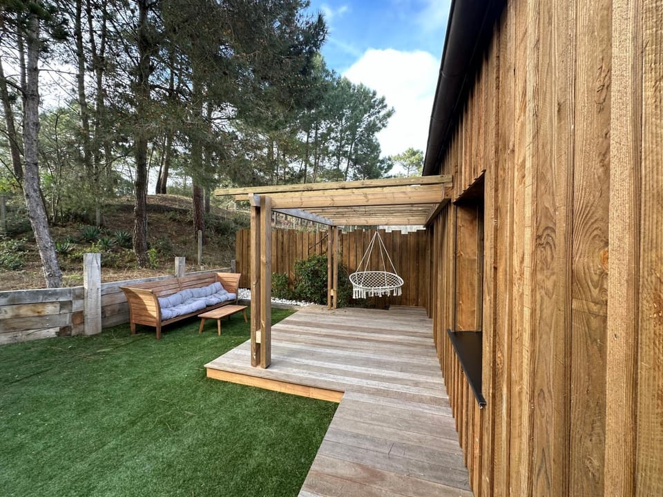 Patio, Spring, Garden view