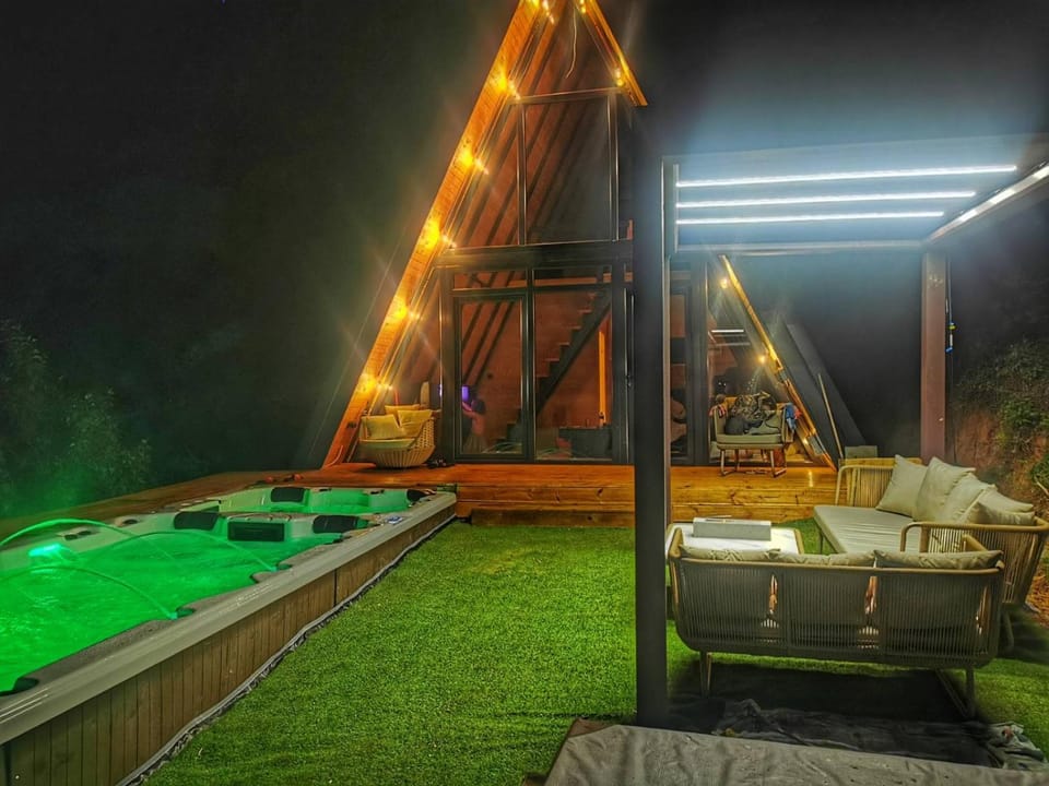 Mountain SPA Yin&Yang Villa in Novi Sad