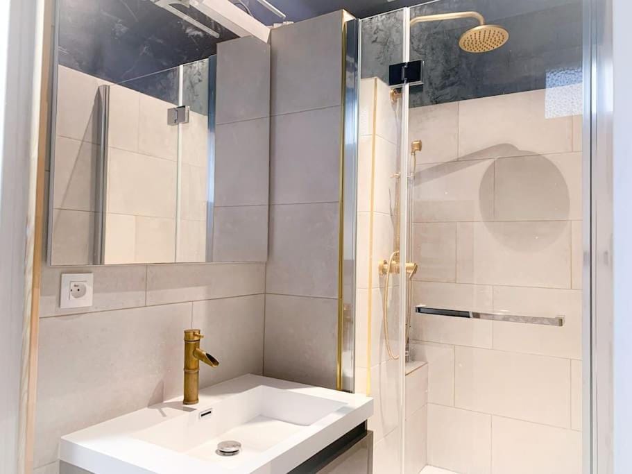 Perle d'Azur: Raffinement unique Apartment in Grasse