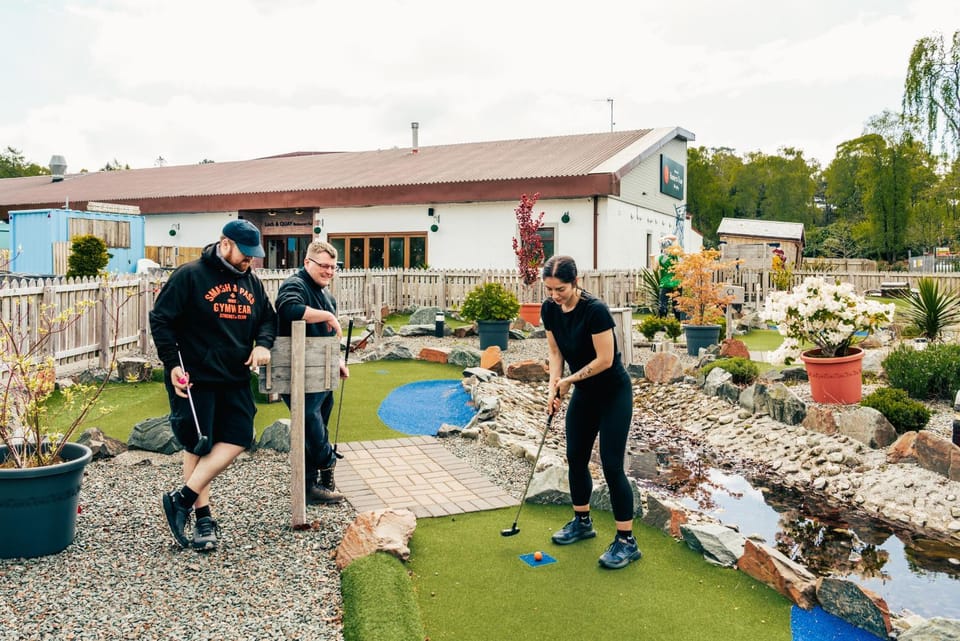Activities, Minigolf