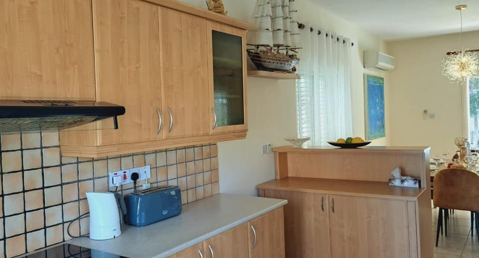 VILLA MARINA BY FIG TREE BAY Villa in Protaras