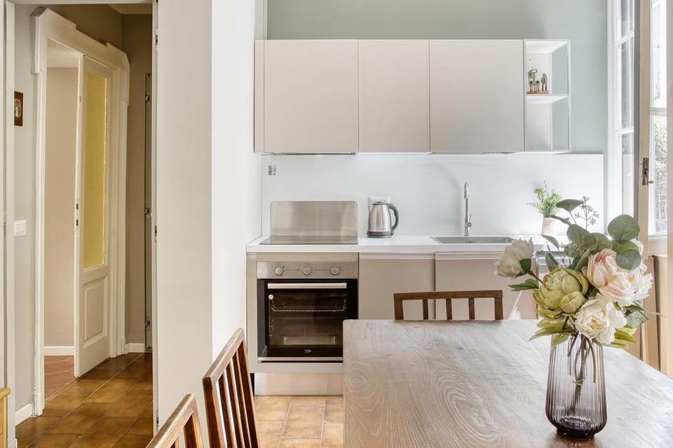 Kitchen or kitchenette, Seating area, Dining area, pet friendly, stove