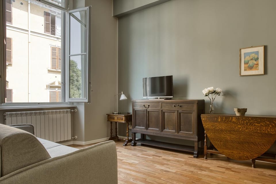 TV and multimedia, Living room, Seating area