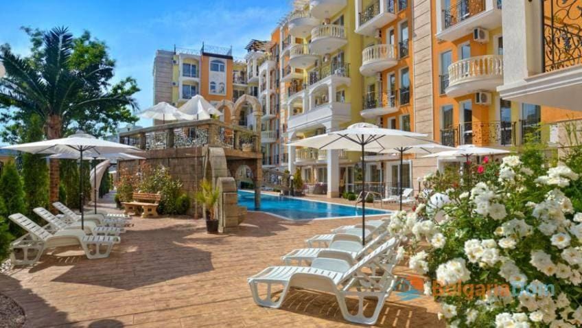 Property building, Balcony/Terrace