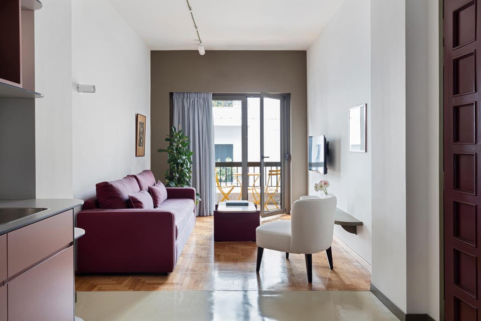 TV and multimedia, Living room, Seating area