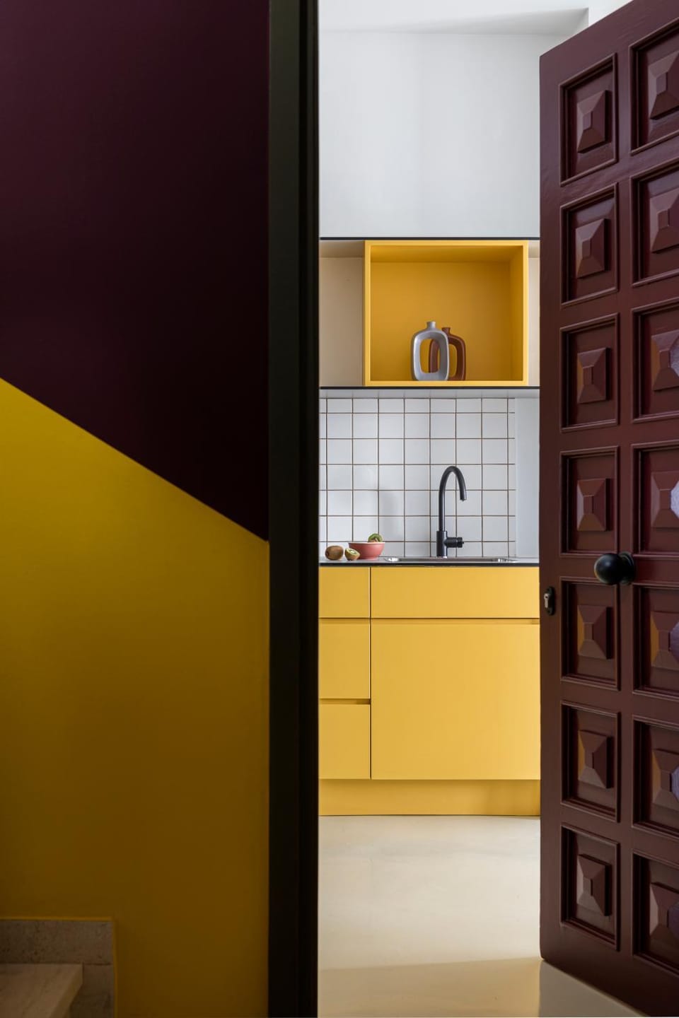 Facade/entrance, Kitchen or kitchenette