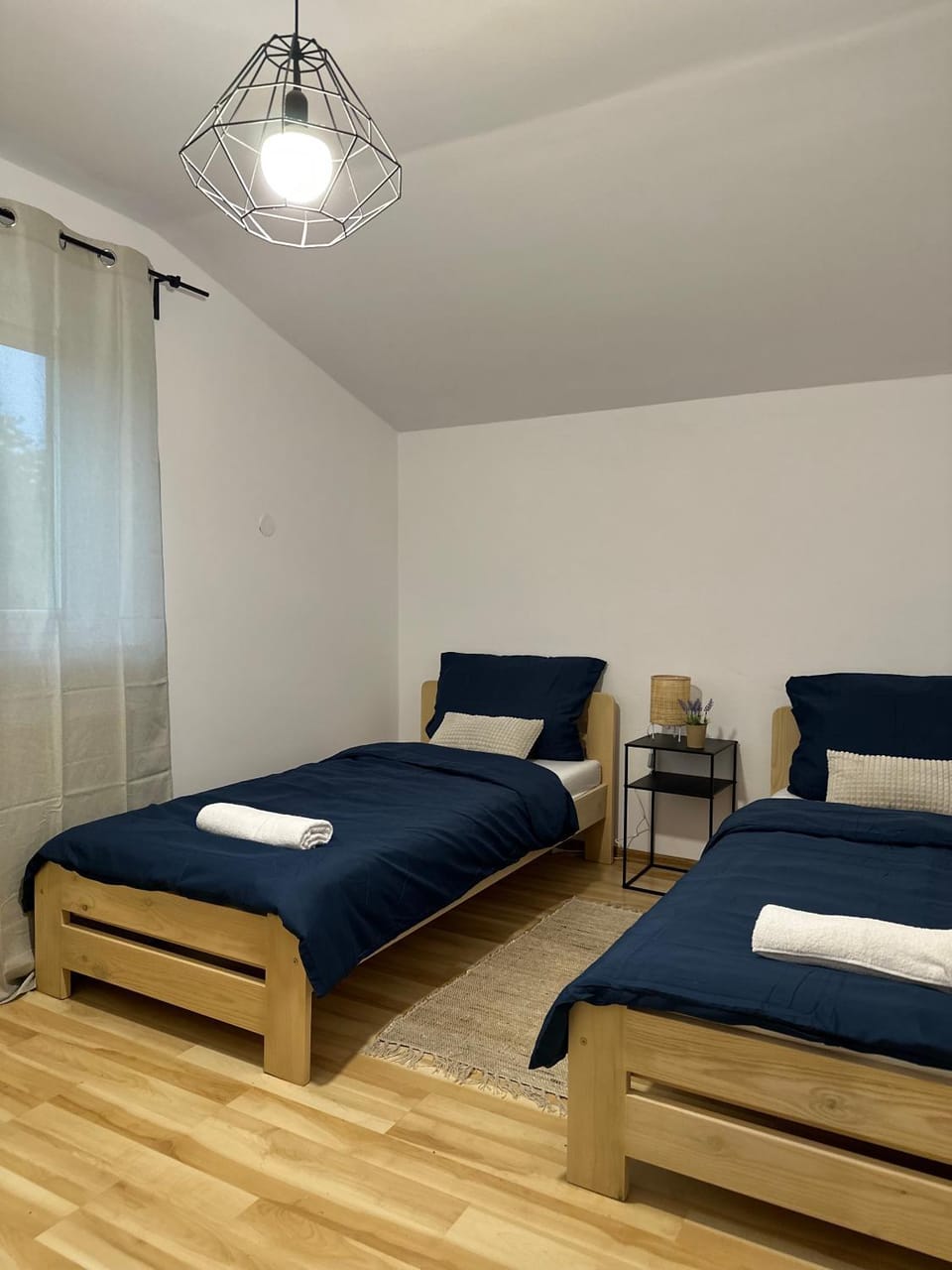 Bed, Photo of the whole room
