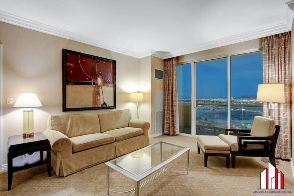 Signature 2Br3Ba balcony combo units 20-618 and 20 House in Las Vegas Strip