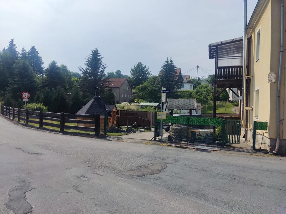 Property building, Day, Neighbourhood, Natural landscape, Street view