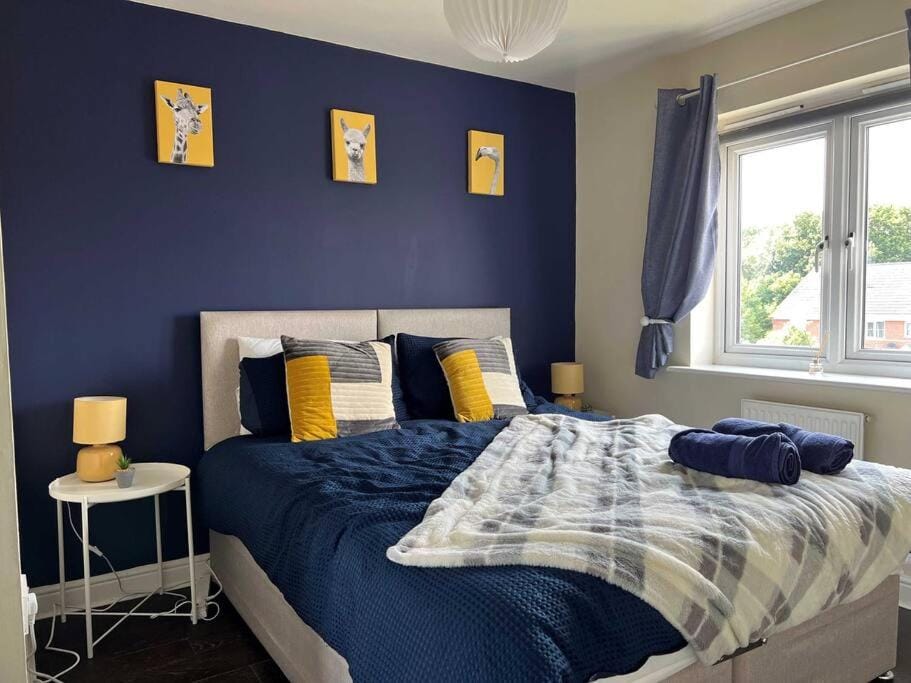 Large 4 Bedroom 3 Bathroom Town House with Secure Parking by Amazing Spaces Relocations Ltd House in Warrington