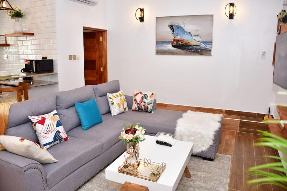 Zuri Luxe 2BR apartment- Silversands Beach Malindi Apartment in Malindi