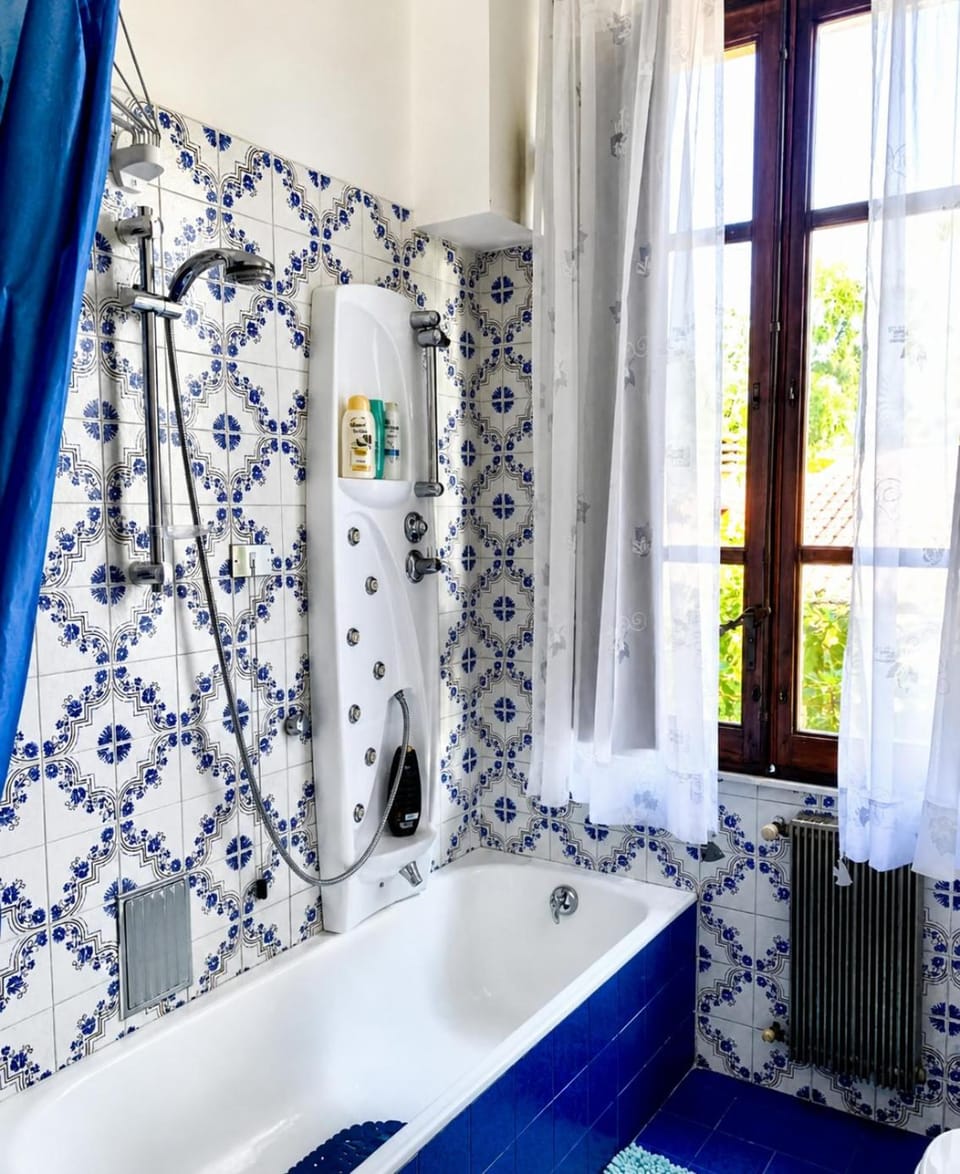 Shower, Bathroom, Bath