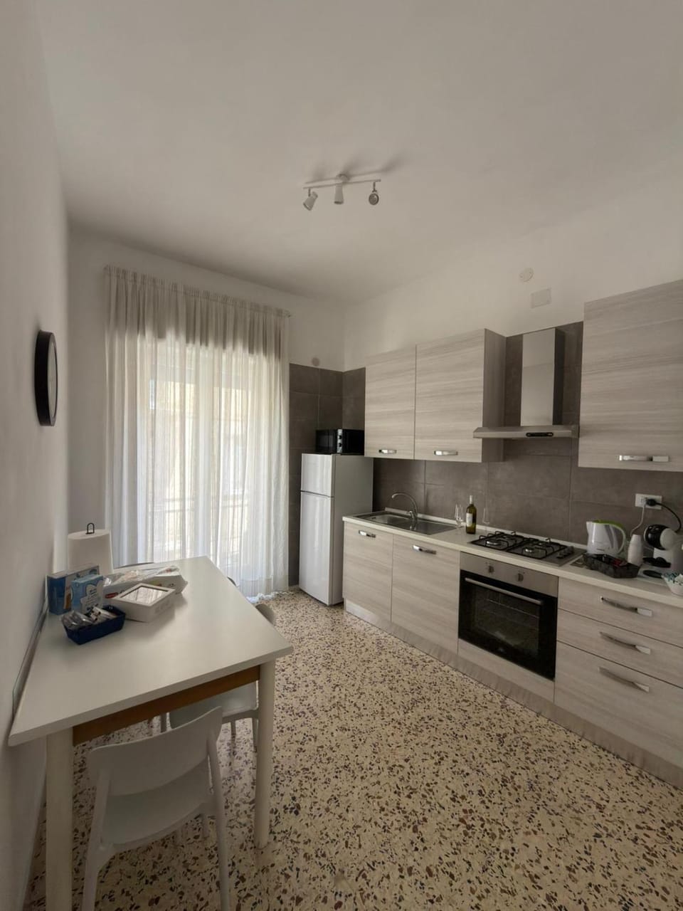 Breakfast, kitchen
