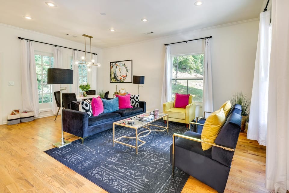 Eureka Springs Vacation Rental < 1 Mi to Downtown House in Eureka Springs