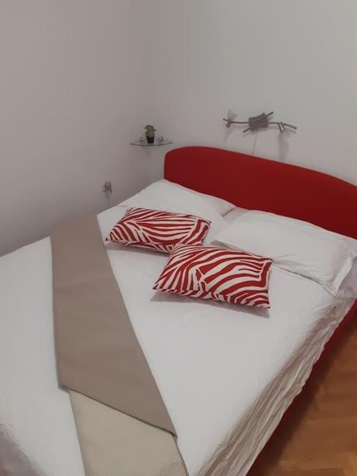 Apartman Antonela Apartment in Stari Grad