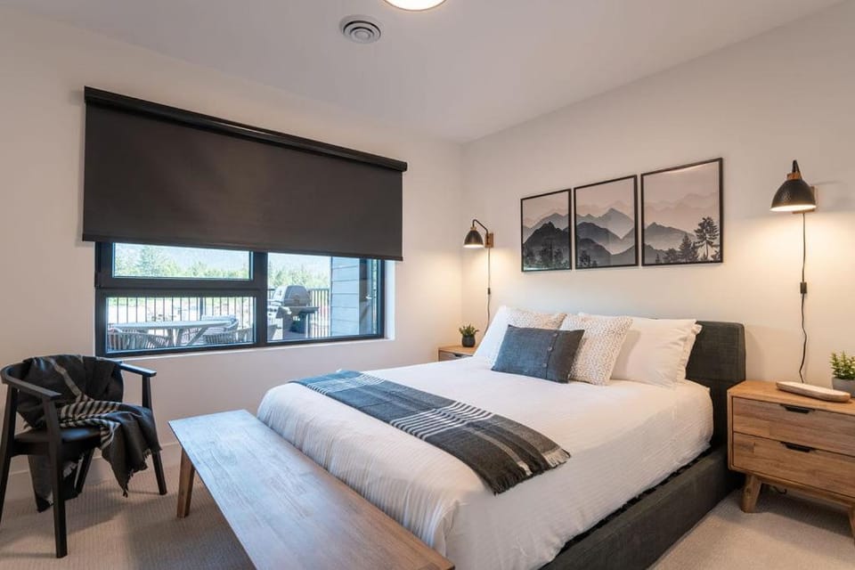 Ghost Peak by Revelstoke Vacations Apartment in Revelstoke