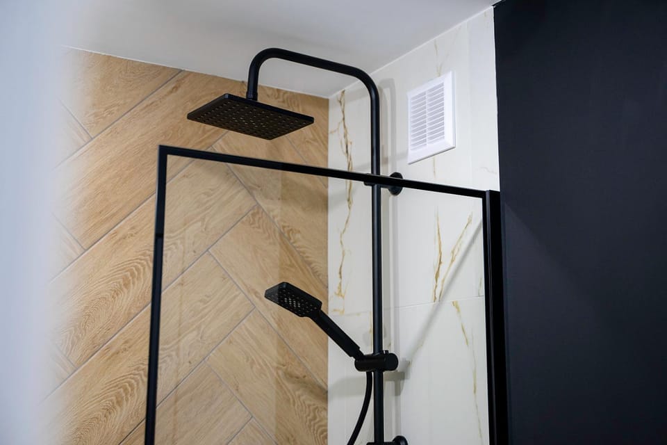 Shower, Bathroom