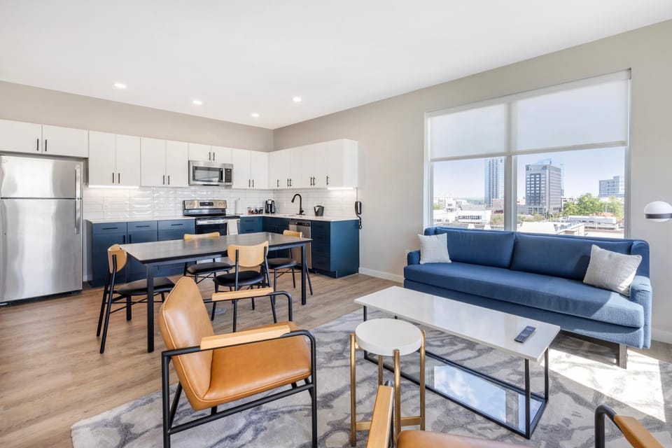 Kitchen or kitchenette, Living room, Seating area, Dining area, dishwasher, oven, stove