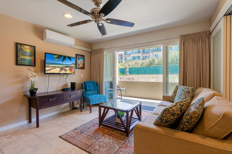 2 Bedroom Kapaa Condo, Pool, AC, Beach Access KK116 House in Kauai
