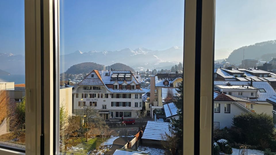 Nearby landmark, Day, Natural landscape, City view