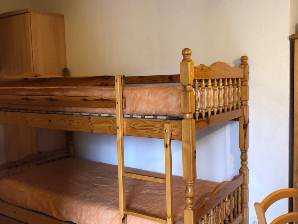 Mini T2 avec balcon et parking au pied des pistes - FR-1-165A-144 Apartment in Uvernet-Fours