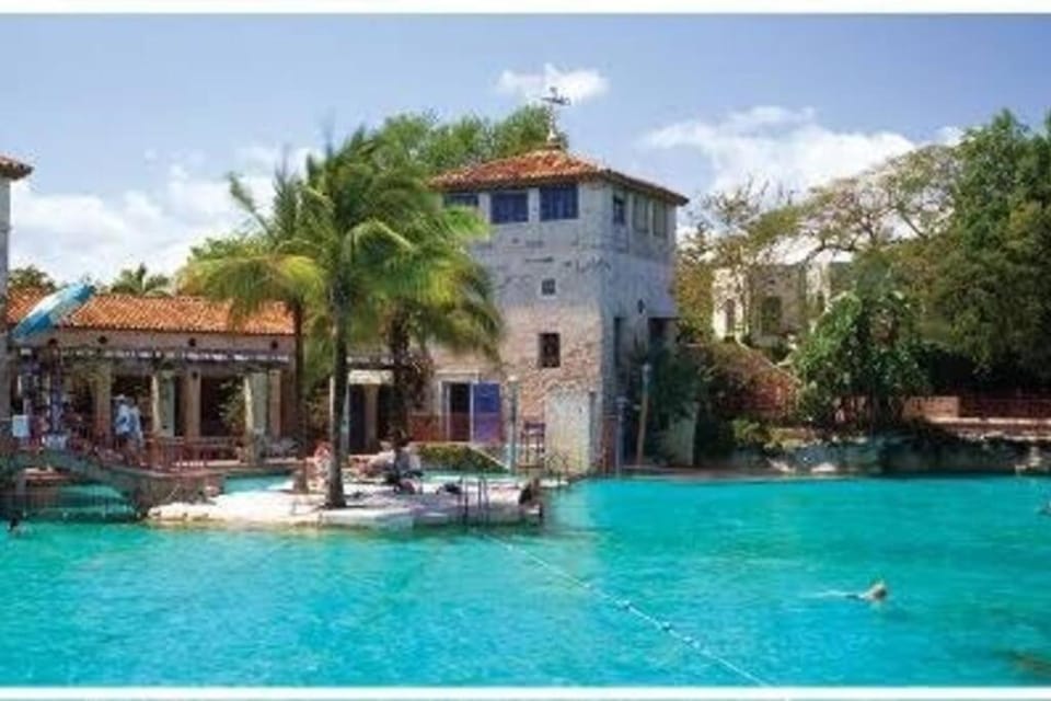 Sol Miami #1 with free parking on premises Apartment in Coconut Grove