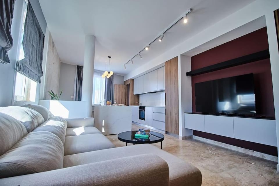Communal lounge/ TV room, TV and multimedia, Living room, Seating area