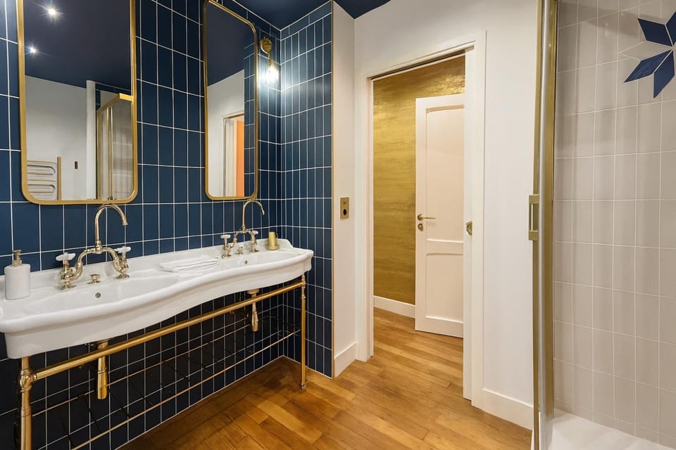 Shower, Bathroom