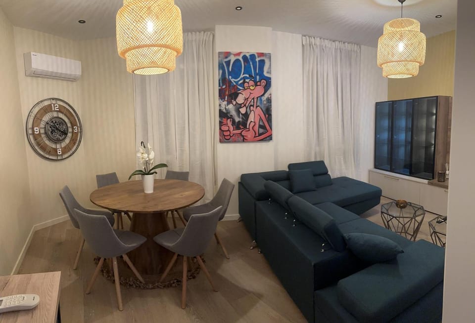 Dining area, air conditioner