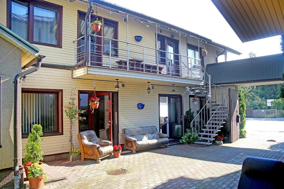 Property building, Balcony/Terrace