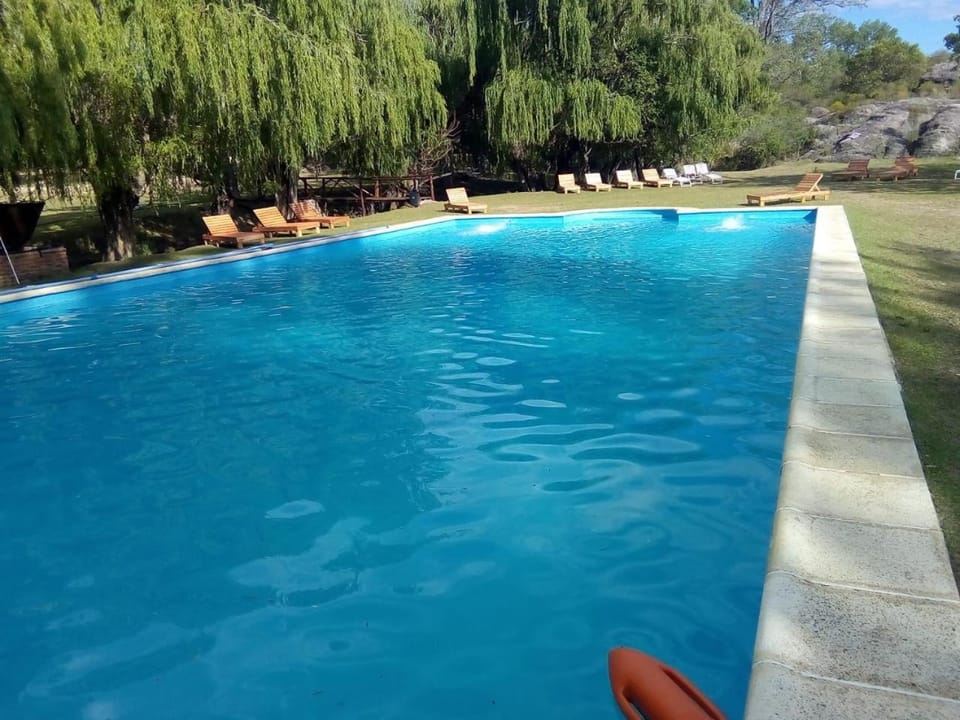Swimming pool, Location