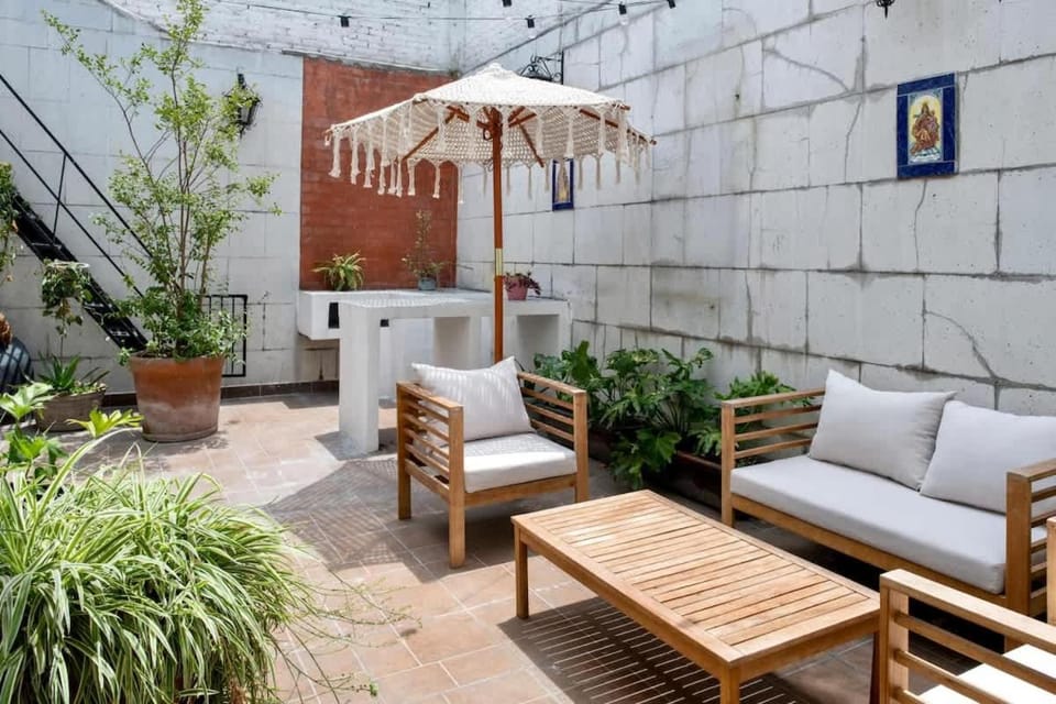 Condesa, casa para 16 grande y hermosa House in Mexico City