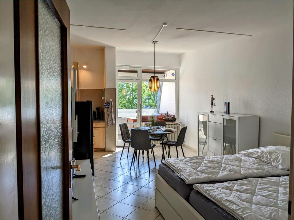 Bed, Living room, Bedroom