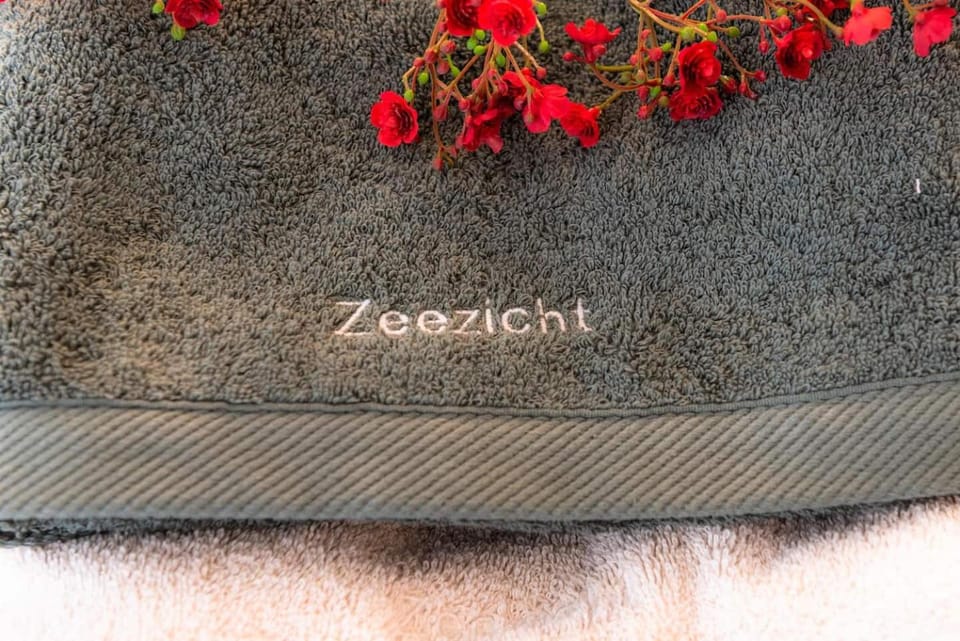 VillaZeezicht Duin Suite Apartment in Bergen aan Zee