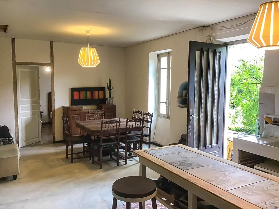 Property building, Dining area
