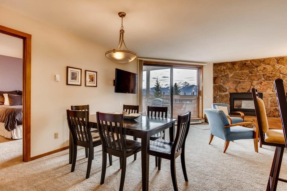 233 Marina Place House in Dillon