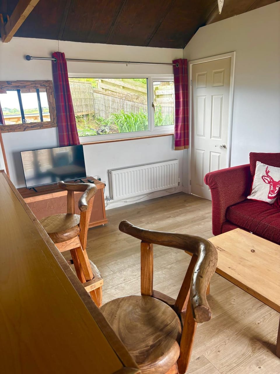 Angies Den - hot tub & views Inn in Llanasa