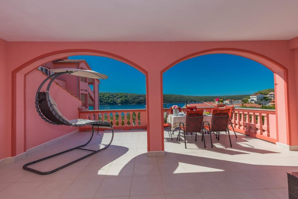 Villa Marija Apartments Apartment in Supetarska Draga