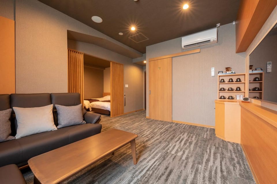 Living room, Photo of the whole room, Seating area