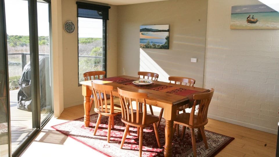 Patio, BBQ facilities, Dining area