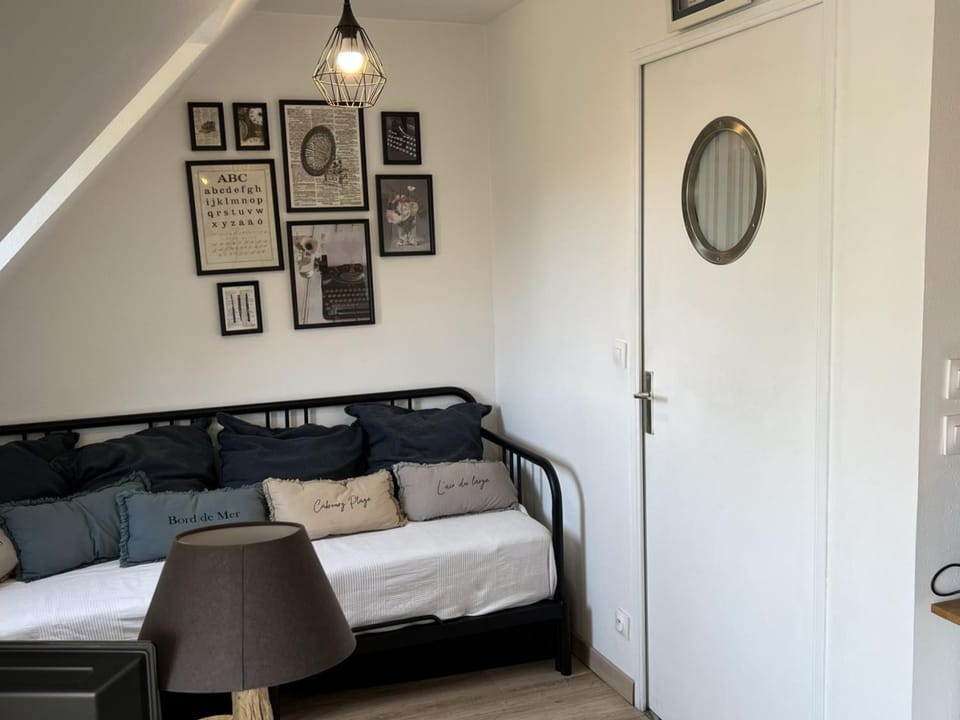 Accès direct plage, T3 mezzanine, 4 pers, balcon, parking, proche thalasso à Cabourg - FR-1-487-357 Apartment in Cabourg