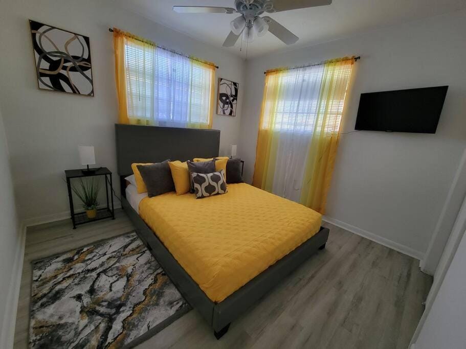 Sol Miami # 2 with free parking Apartment in Coconut Grove