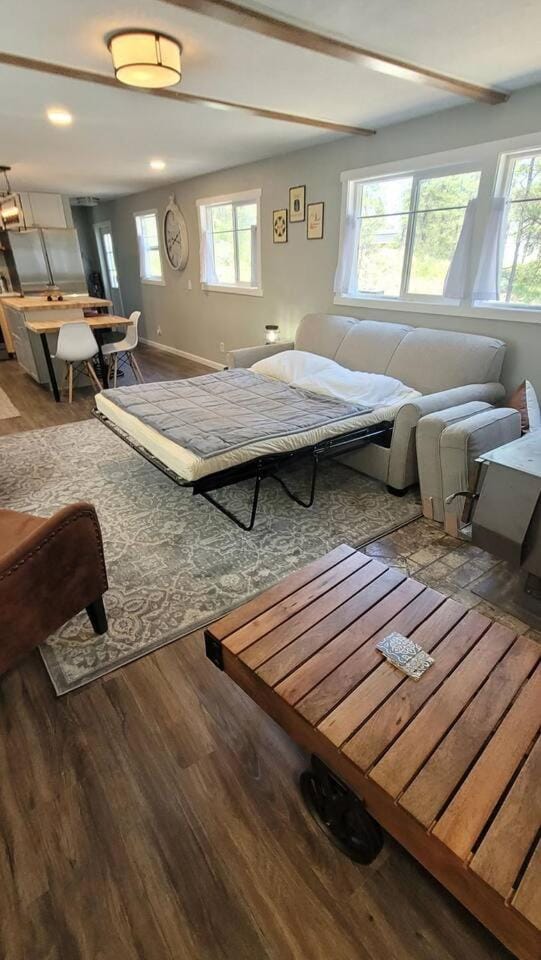 Bed, Living room