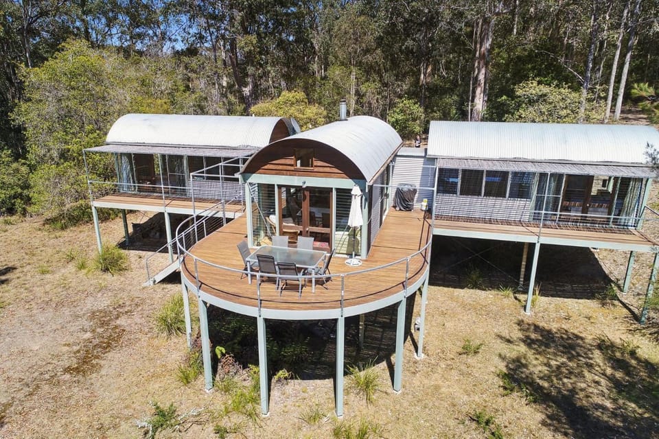 Property building, Natural landscape, Garden, View (from property/room), Balcony/Terrace, Garden view