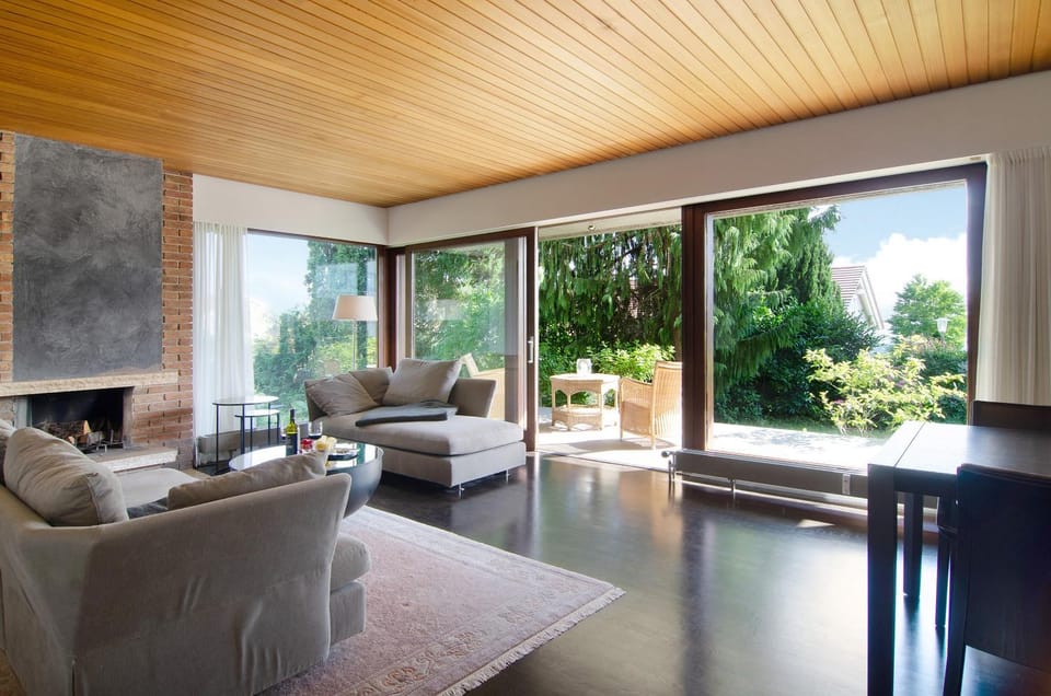 Property building, Living room