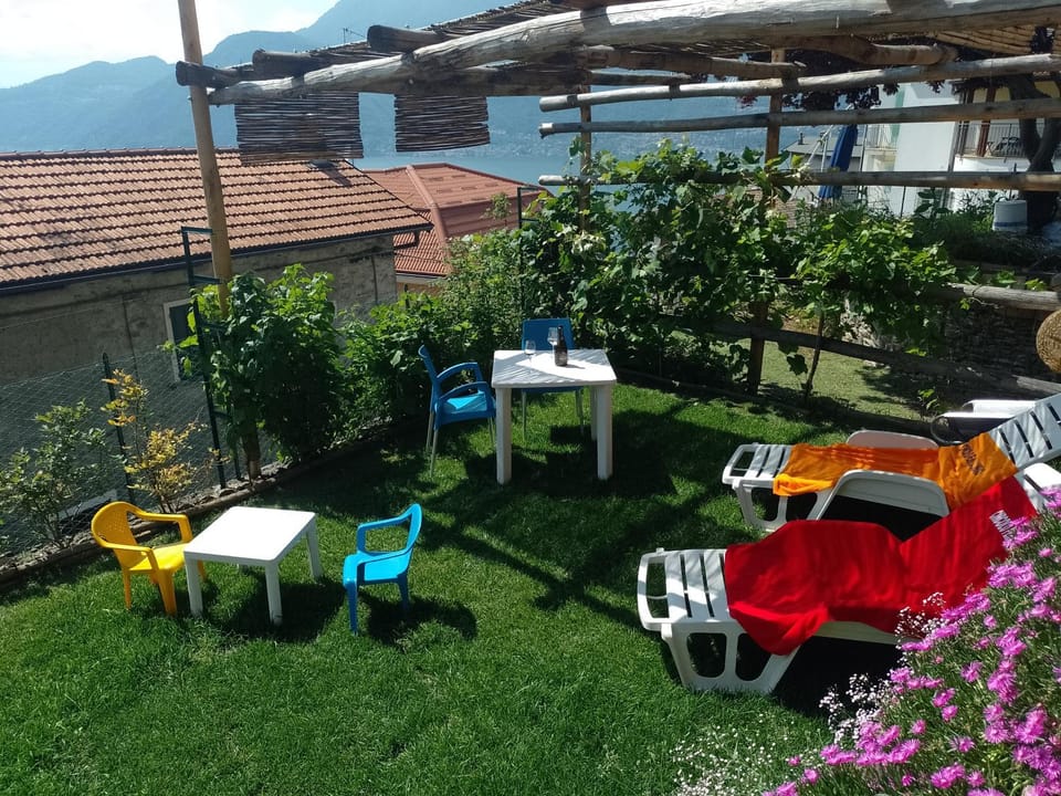 La Pergola Apartment in Bellano